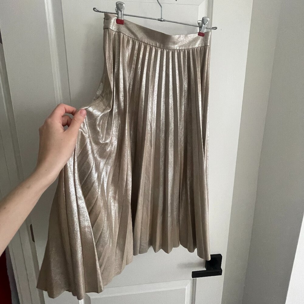 Gold Lamé-Look Zara Pleated Midi Skirt